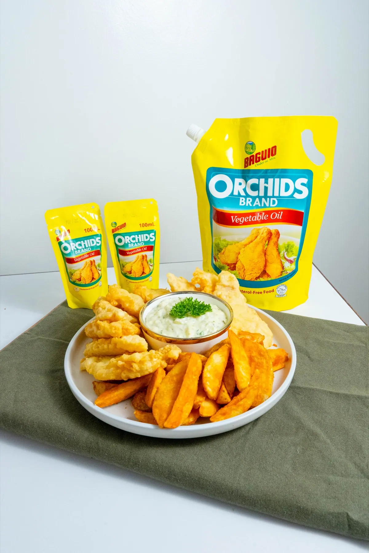 Fish & Chips with Tartar Sauce